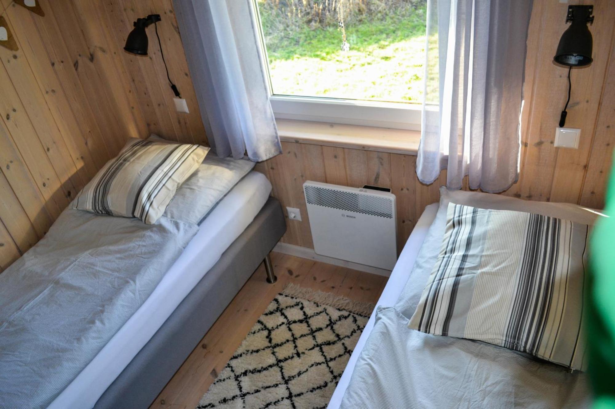 Ferienhaus "Deichglueck" Direkt An Der Nordsee Wesselburenerkoog Eksteriør bilde